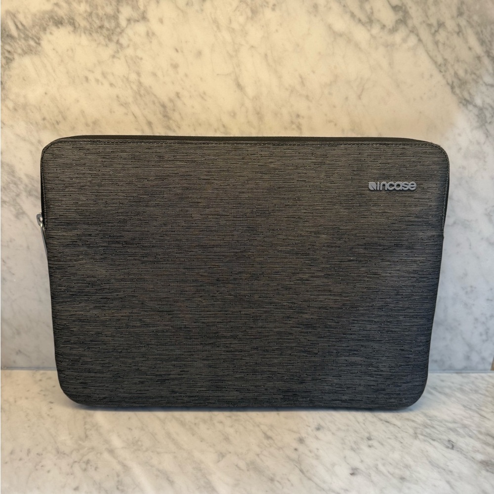 Incase MacBook Charcoal Laptop Sleeve